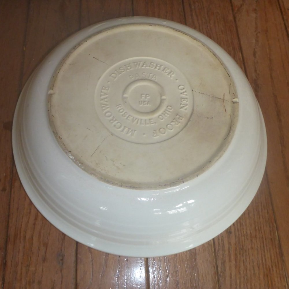 Large Heavy Pasta Serving Bowl - Picture 3 of 3